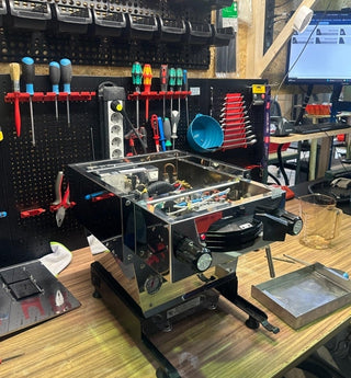 Warum Kaffeewelt zu den führenden Werkstätten für Siebträgermaschinen in Deutschland gehört